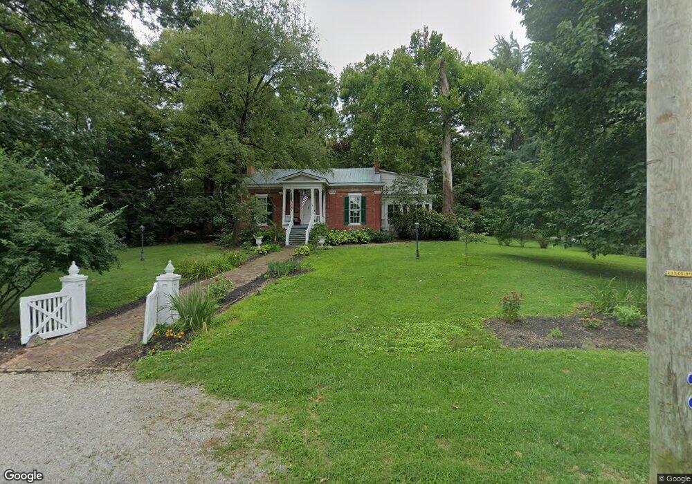 1226 Bates Ct, Louisville, KY 40204 - photo 1
