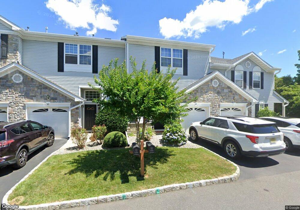 40 Harbor Bay Cir, South Amboy, NJ 08879 - photo 1