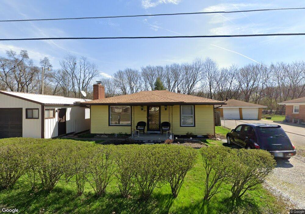 1112 Whelan Ln, Jeffersonville, IN 47130 - photo 1