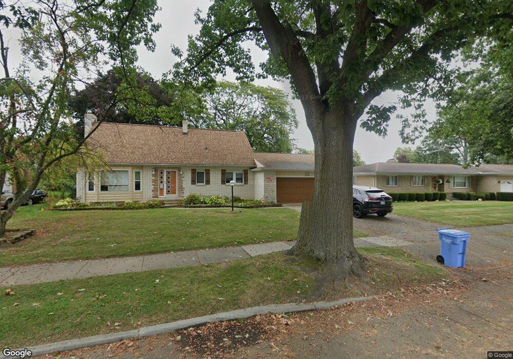 3306 Inverary Dr, Lansing, MI 48911 - photo 1