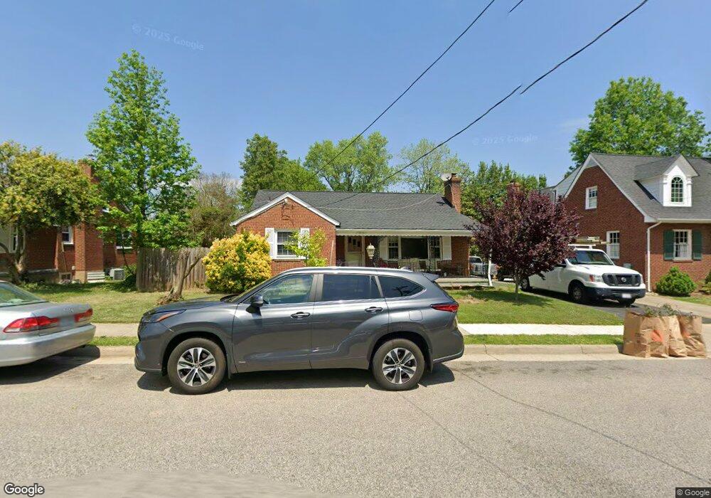 3204 Collard St, Alexandria, VA 22306 - photo 1