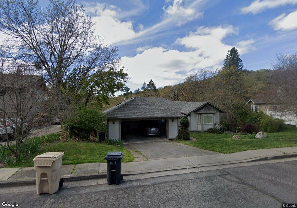 1614 NW Olmar Dr, Grants Pass, OR 97526 - photo 1