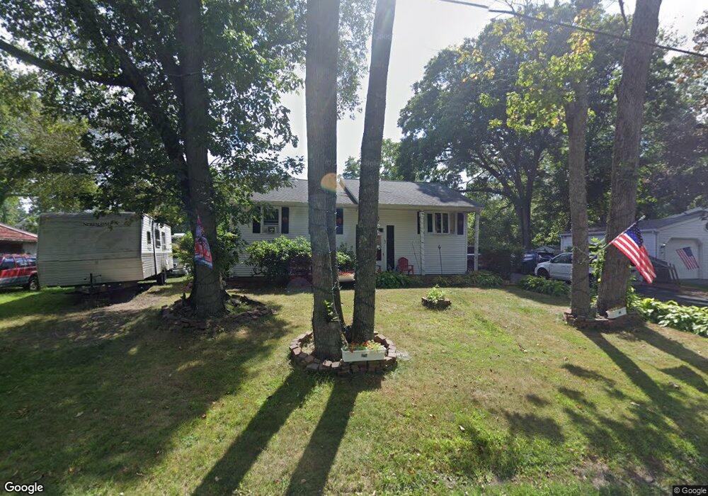 62 Briggs St, Taunton, MA 02780 - photo 1