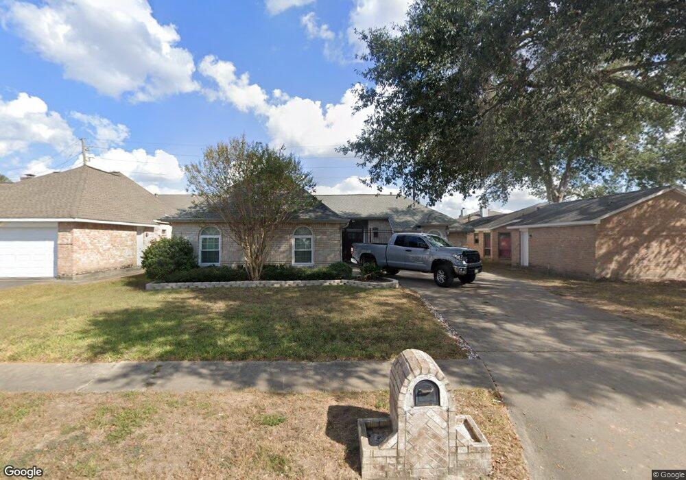 9006 Parkhill Forest Dr, Houston, TX 77088 - photo 1