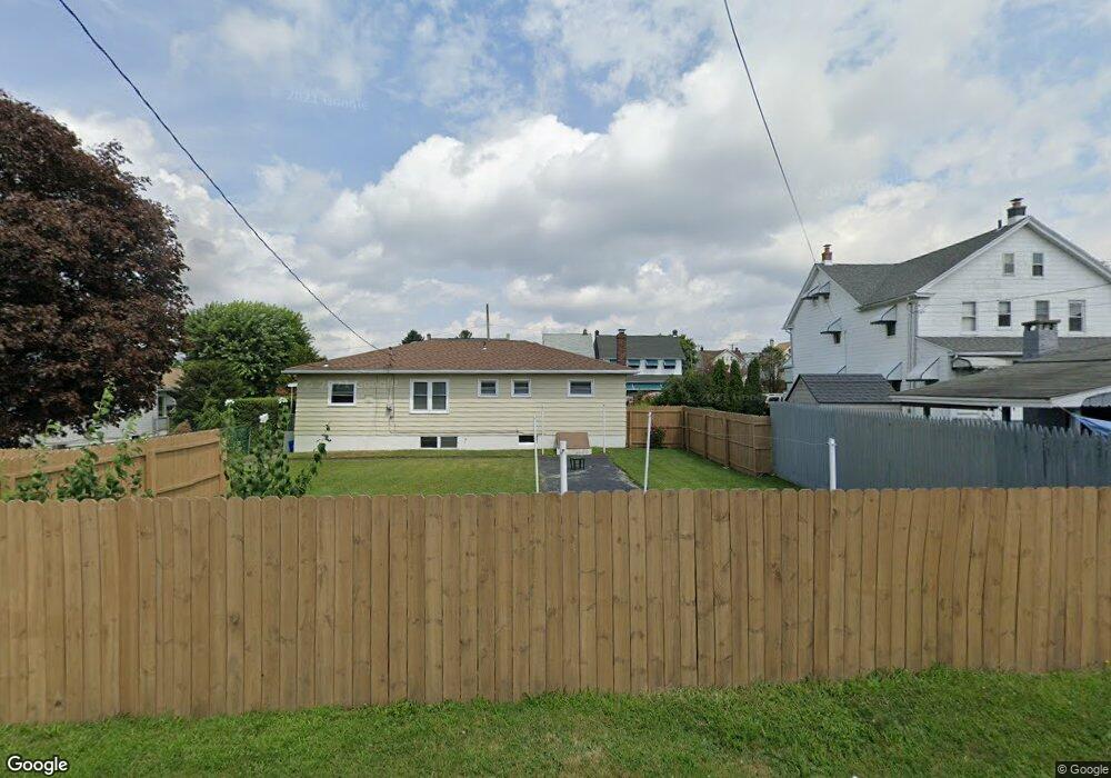 159 Carleton Ave, Hazleton, PA 18201 - photo 1