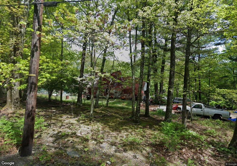 122 Tigerlily Dr, Dingmans Ferry, PA 18328 - photo 1