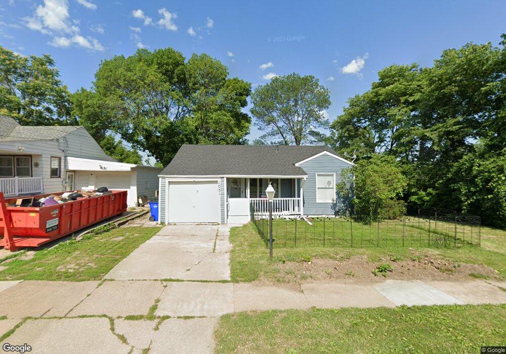 1031 19th St SE, Cedar Rapids, IA 52403 - photo 1