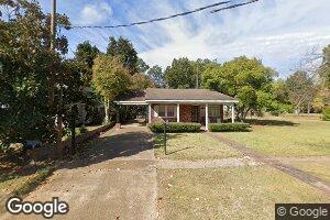 303 3rd St, Marks, MS 38646