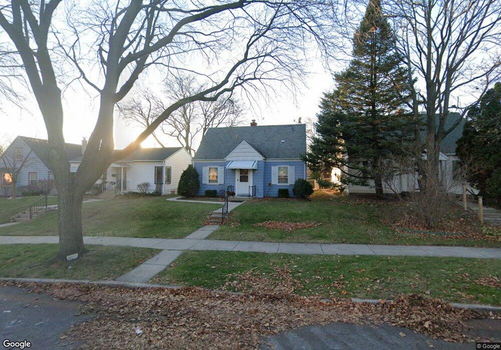 4265 S 3rd St, Milwaukee, WI 53207 - photo 1