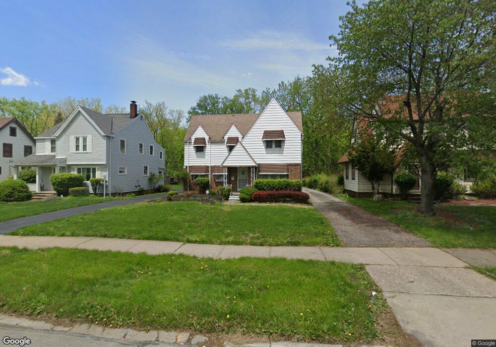 17001 Maple Heights Blvd, Maple Heights, OH 44137 - photo 1