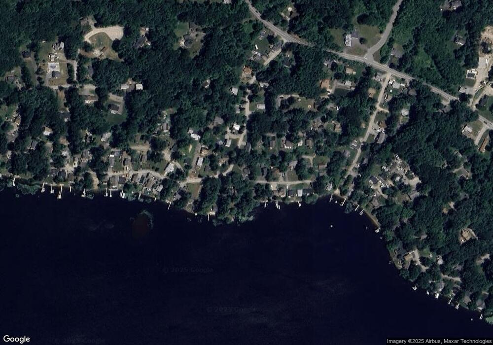 2 W Shore Dr, Sandown, NH 03873 - photo 1