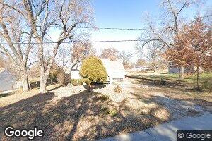 810 NE Lindberg Dr, Kansas City, MO 64118