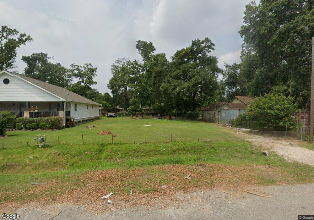 9301 Sandra St E, Houston, TX 77016 - photo 1