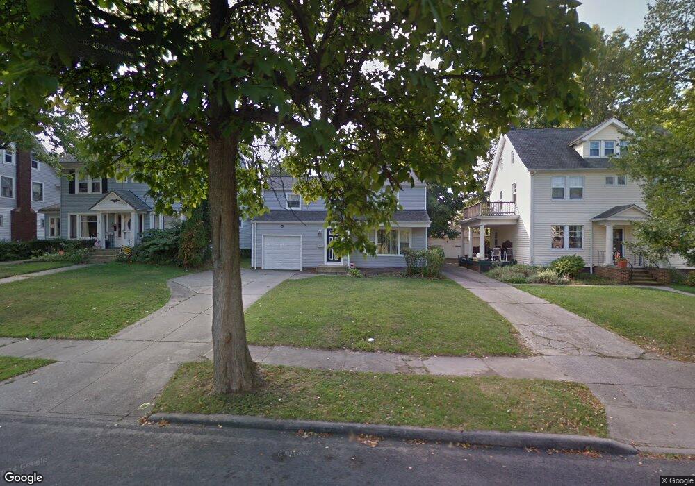 3322 Beechwood Ave, Cleveland, OH 44118 - photo 1