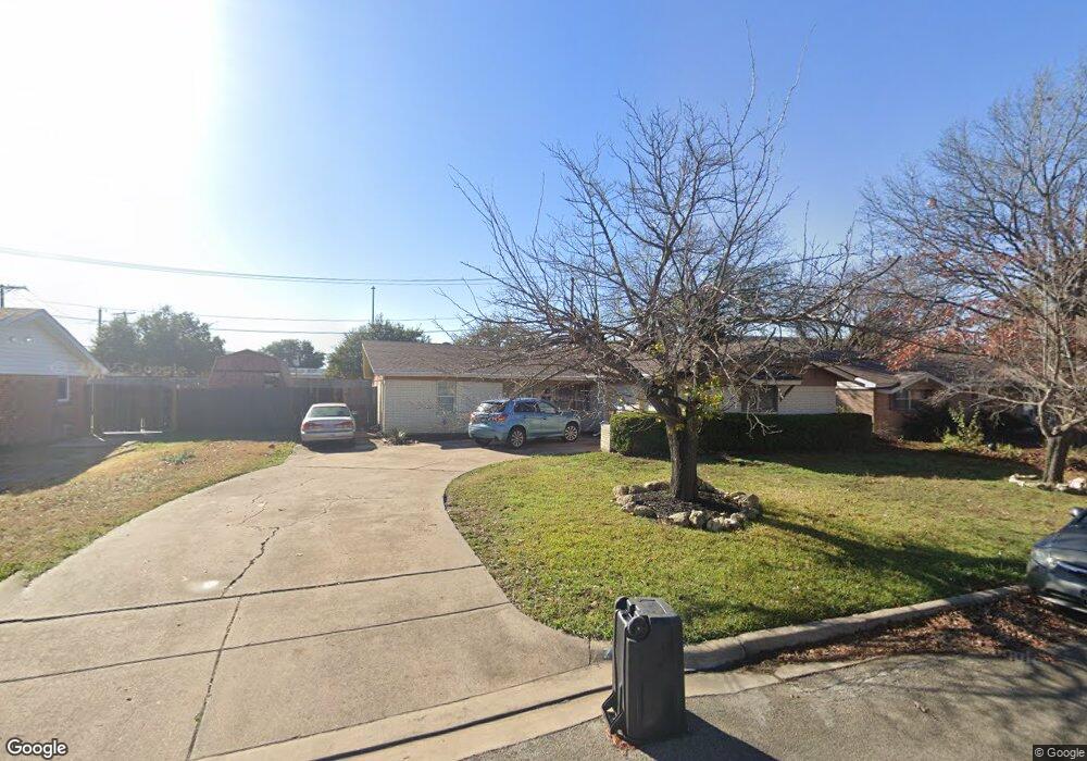 7832 Birchwood Dr, North Richland Hills, TX 76180 - photo 1