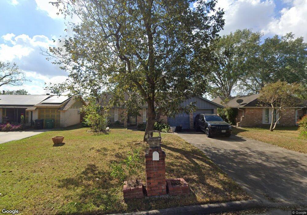 7219 Yellow Pine Dr, Houston, TX 77040 - photo 1