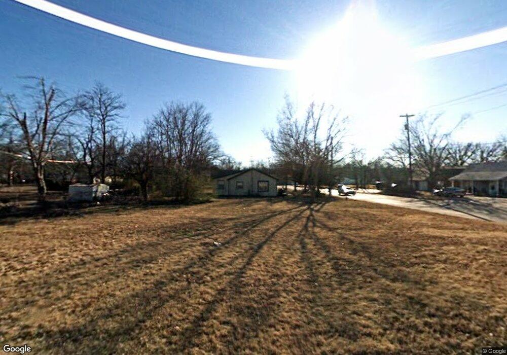 263 W Claremore St, Claremore, OK 74017 - photo 1