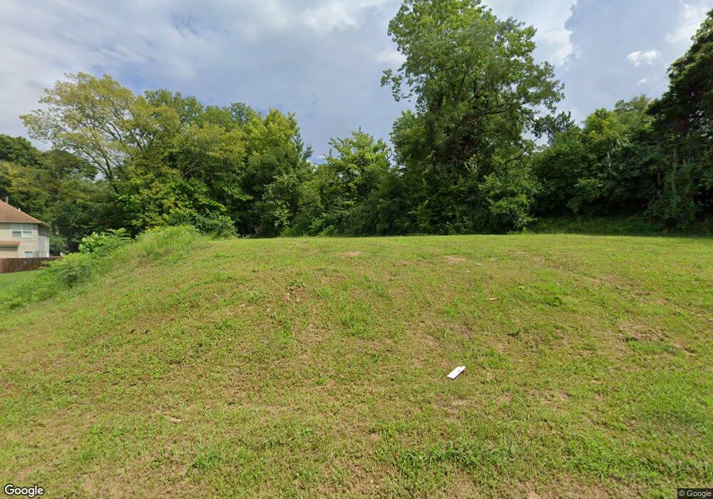 4508 N Newstead Ave, Saint Louis, MO 63115 - photo 1