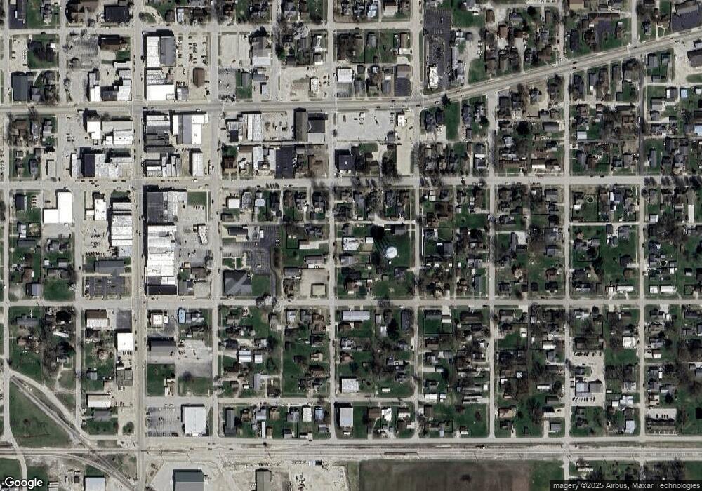 69 3rd St SE, Linton, IN 47441 - photo 1