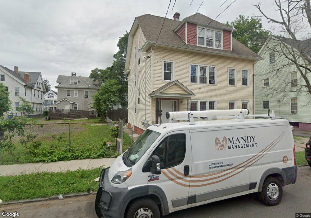 20 Platt St unit 2, New Haven, CT 06511 - photo 1