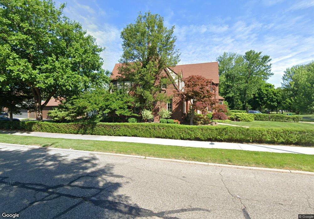 1203 Yorkshire Rd, Grosse Pointe Park, MI 48230 - photo 1