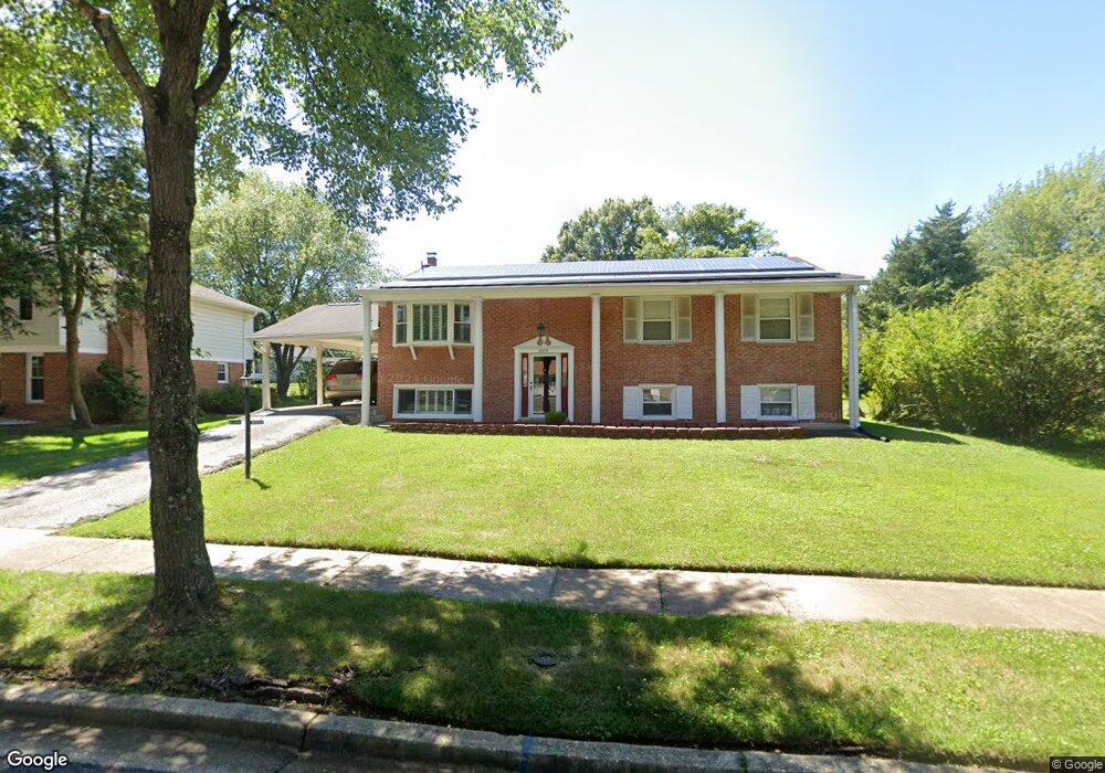 8903 Oldfield Ct, Fort Washington, MD 20744 - photo 1