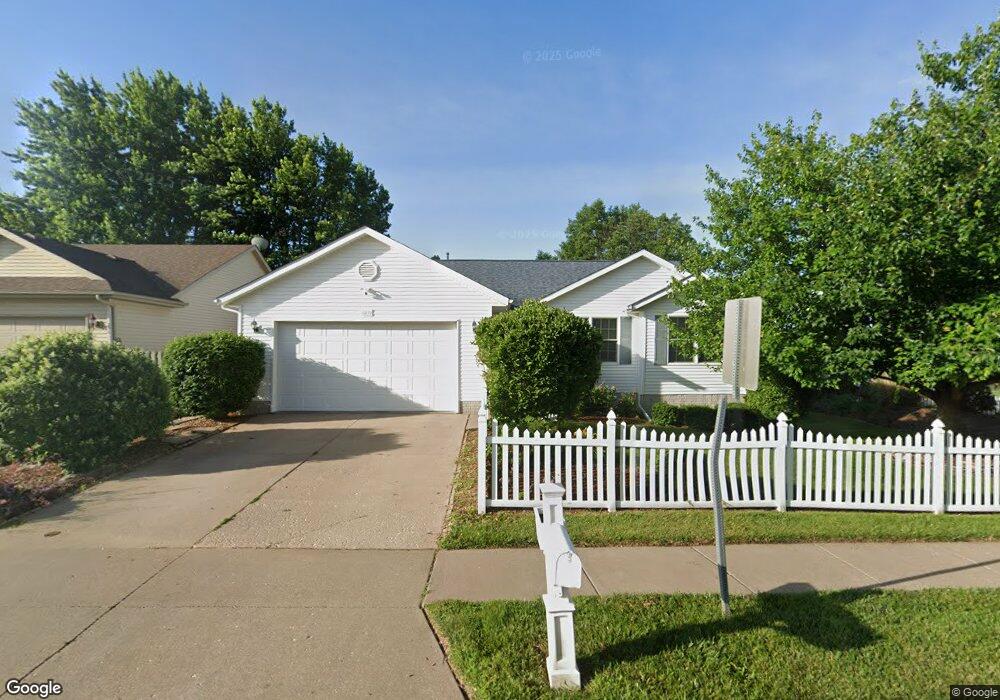 2239 W 59th St, Davenport, IL 52806 - photo 1