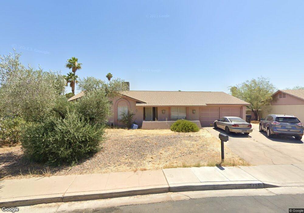 1331 E Garnet Cir, Mesa, AZ 85204 - photo 1