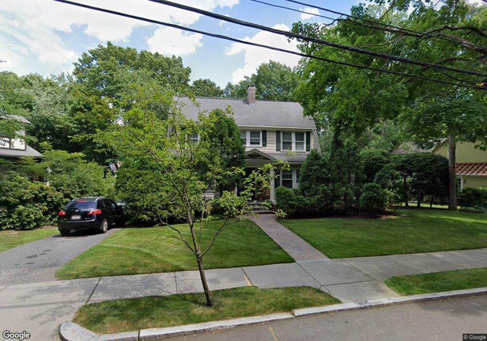 10 Tamworth Rd, Waban, MA 02468 - photo 1