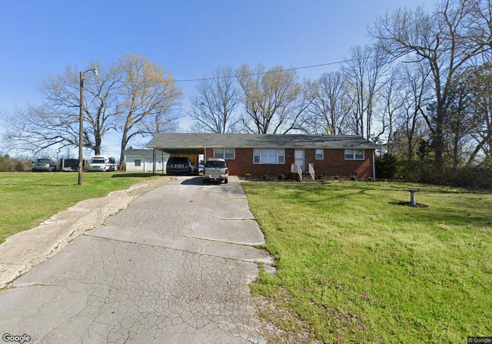 300 Old Pond Ln, Dickson, TN 37055 - photo 1