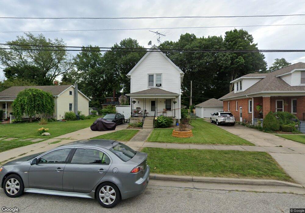 601 Fox St, La Porte, IN 46350 - photo 1