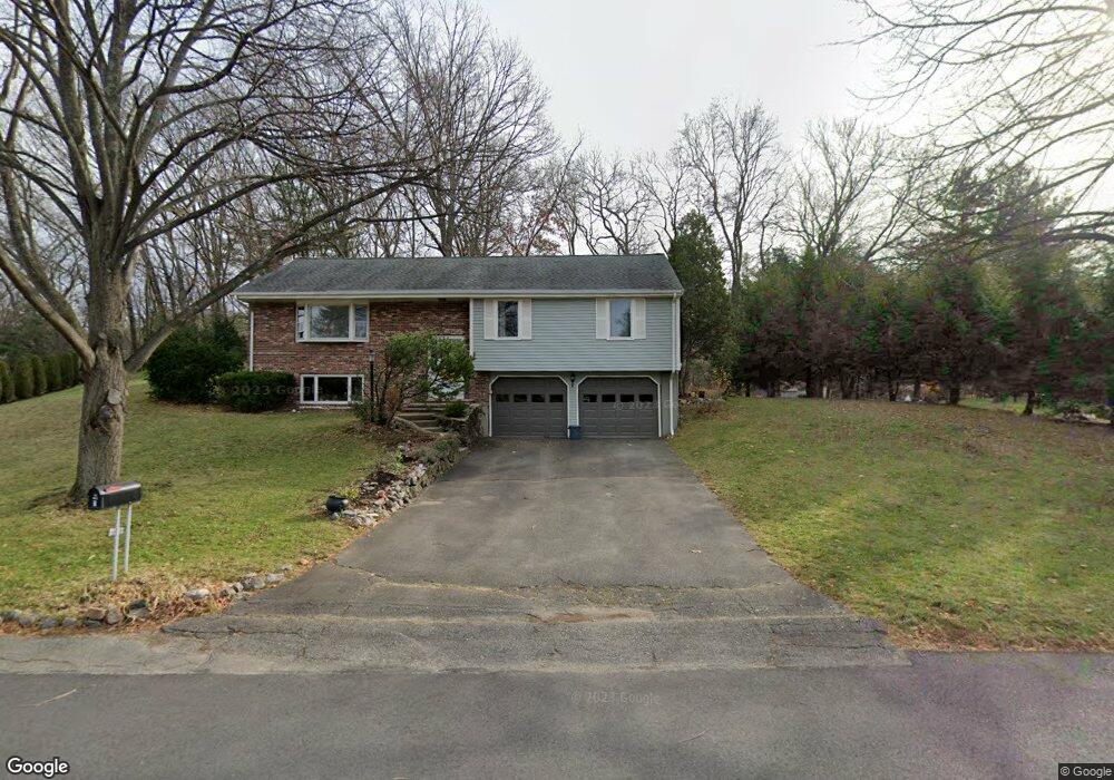 7 Aricia Ln unit SF, Winchester, MA 01890 - photo 1