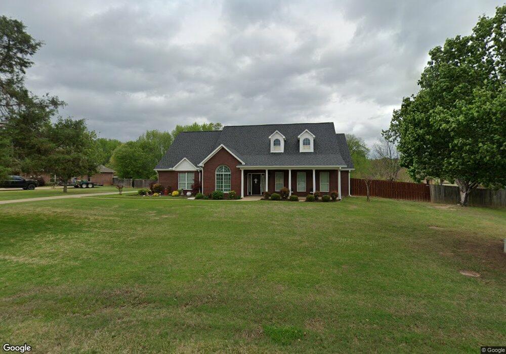 6301 Lost Creek Dr, Texarkana, TX 75503 - photo 1