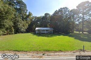 20 Crosby St, Surrency, GA 31563