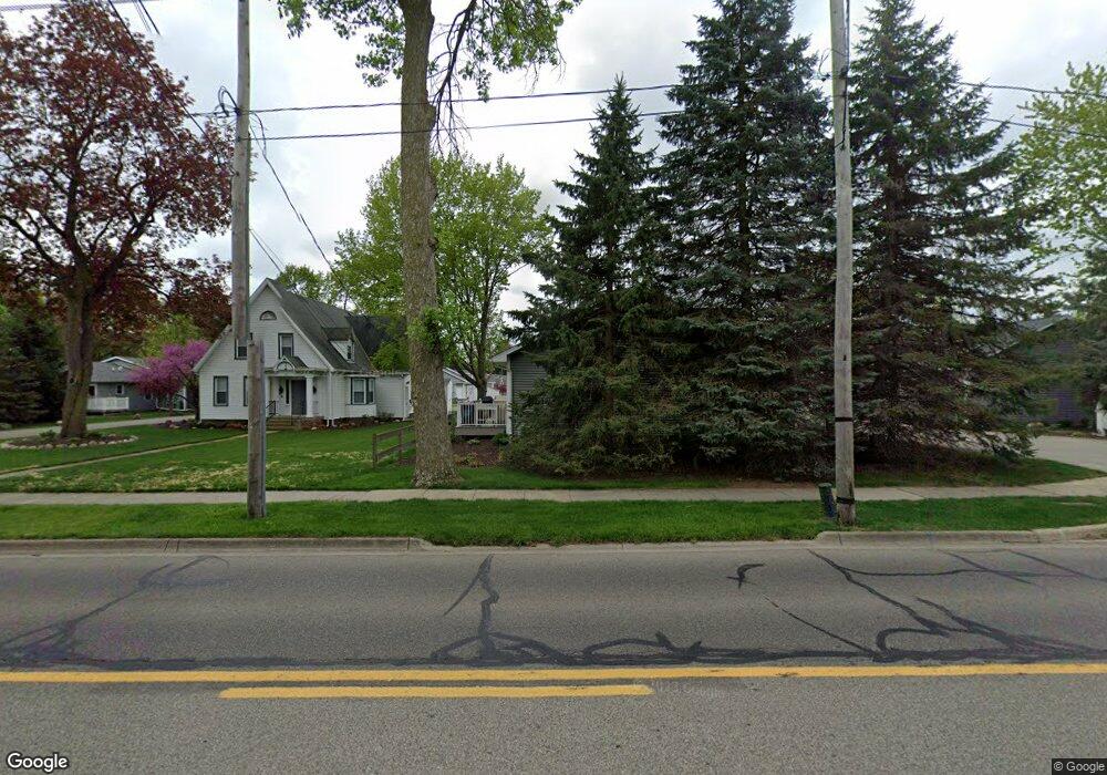 969 W Maumee St unit A, Adrian, MI 49221 - photo 1