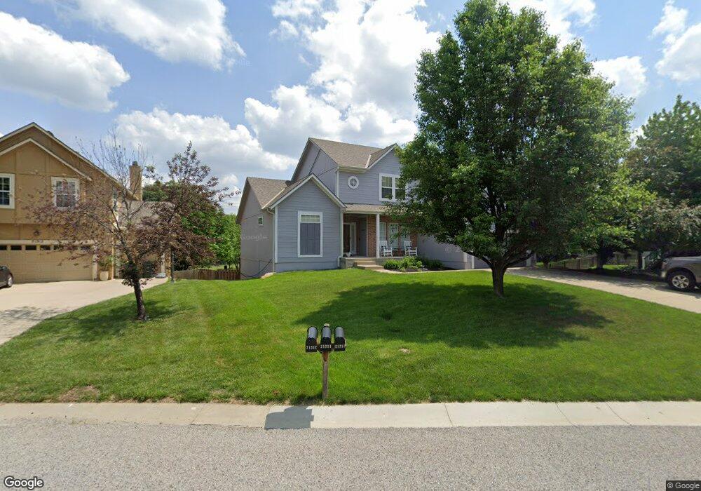 21310 W 98th St, Lenexa, KS 66220 - photo 1