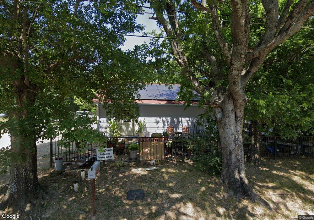 1605 Oriental St, Bonham, TX 75418 - photo 1