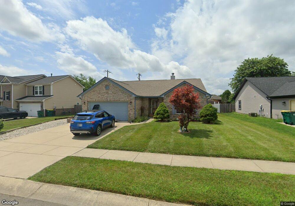 136 Galahad Dr, Franklin, IN 46131 - photo 1