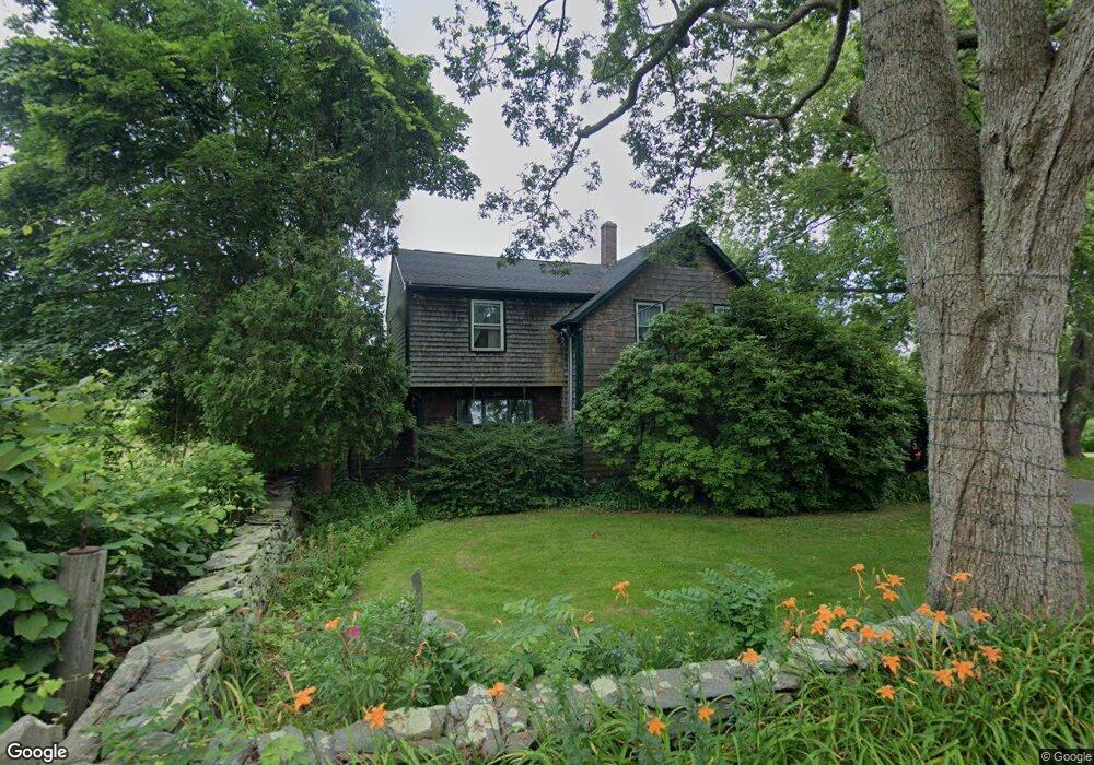 1116 Wapping Rd, Middletown, RI 02842 - photo 1