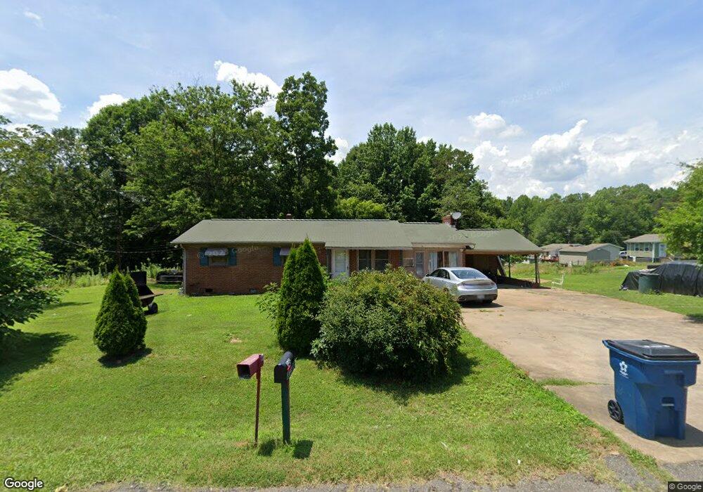 345 Oates Dr, Shelby, NC 28152 - photo 1