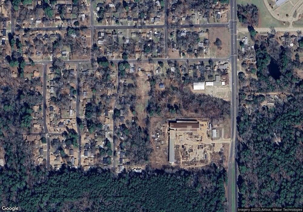 714 Peterson Rd, Kilgore, TX 75662 - photo 1