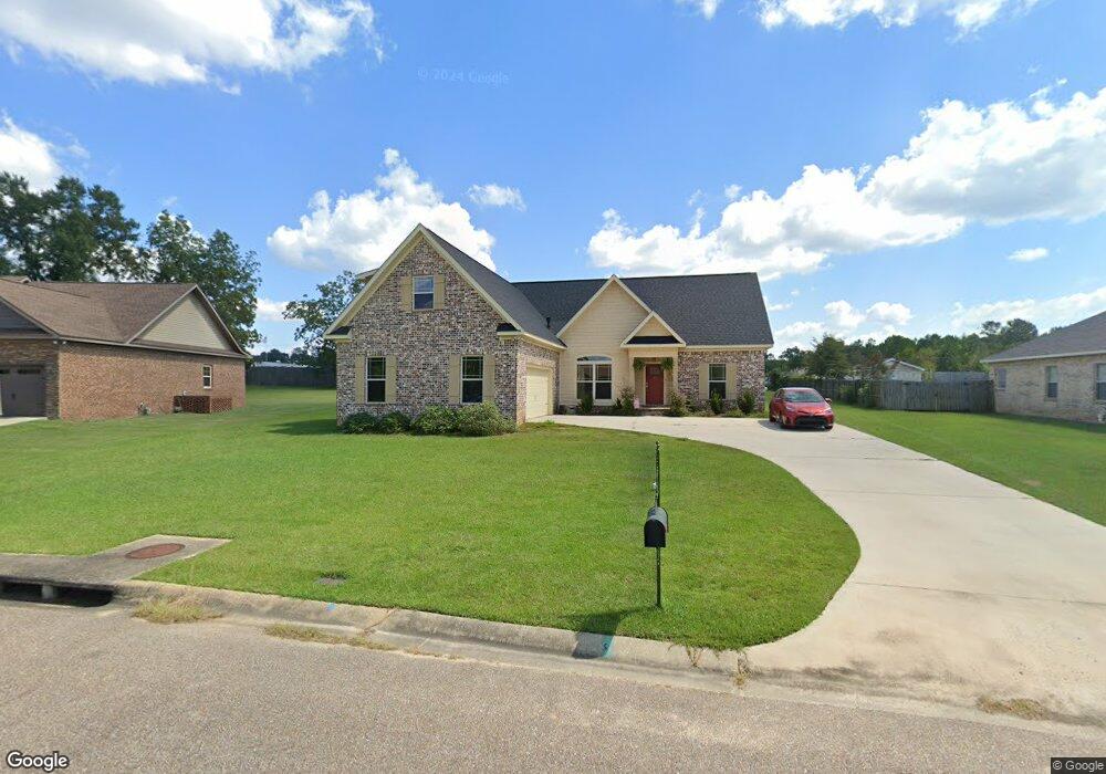 218 Glen Oaks Dr, Dothan, AL 36301 - photo 1