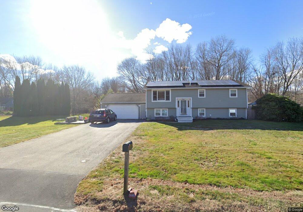 7 Longmeadow Dr, Salisbury, MA 01952 - photo 1