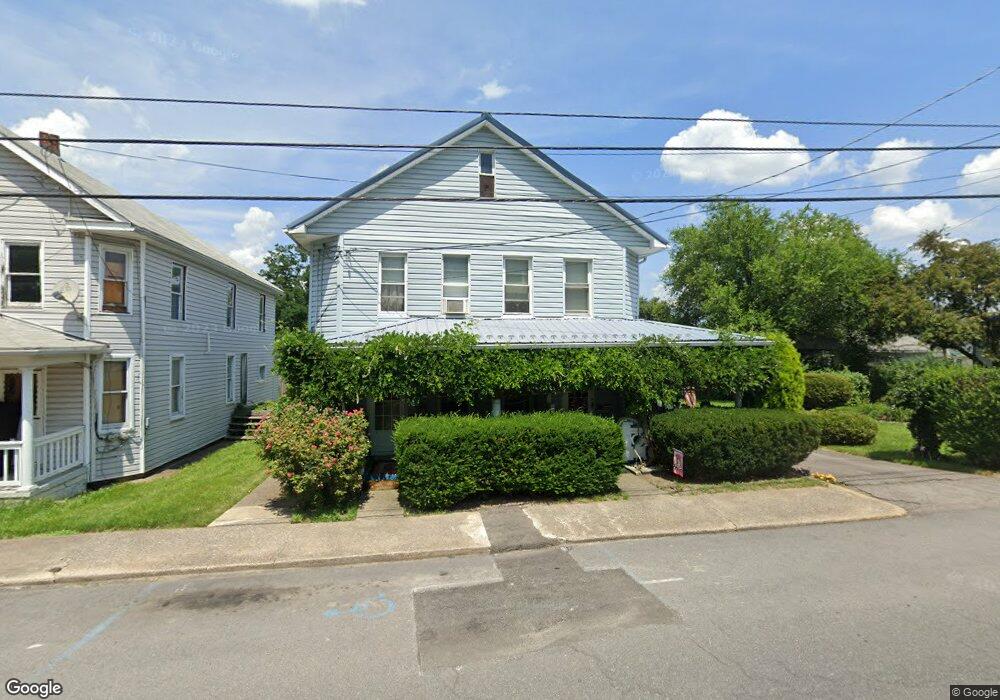 602 W Piedmont St, Keyser, WV 26726 - photo 1