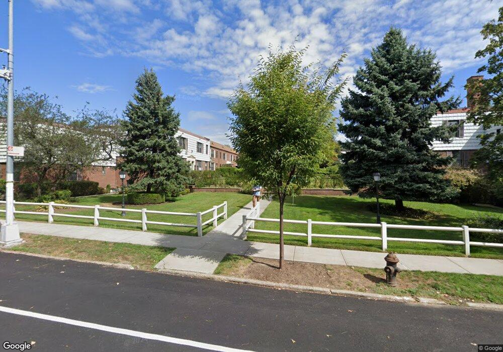 7031 Park Dr E unit A, Flushing, NY 11367 - photo 1