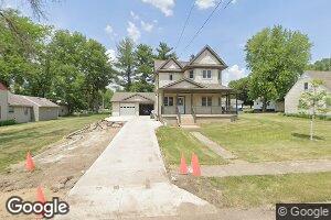 209 Red Oak Rd, Walnut, IL 61376