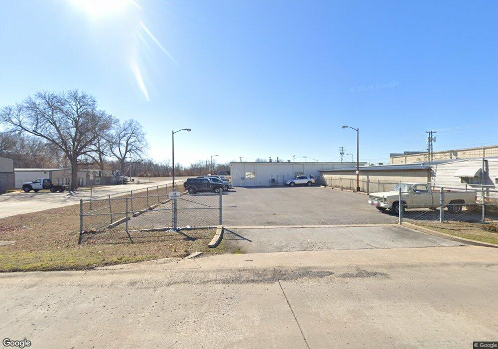 519 W Claremore St, Claremore, OK 74017 - photo 1