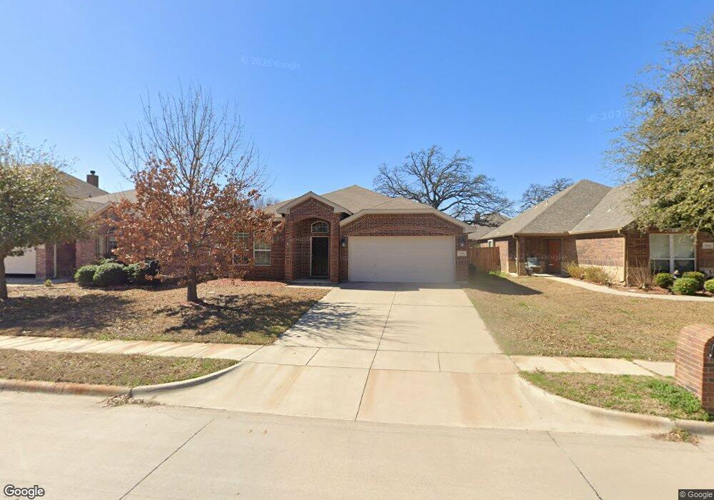 2214 Whitney Dr, Weatherford, TX 76087 - photo 1
