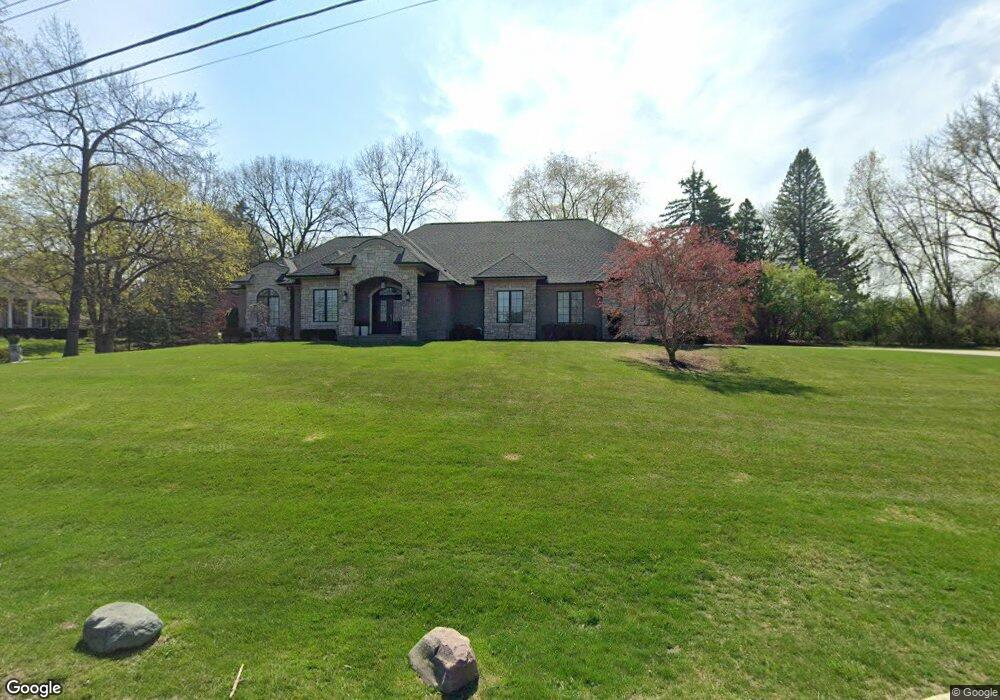 1755 Hammond Ct, Bloomfield Hills, MI 48304 - photo 1