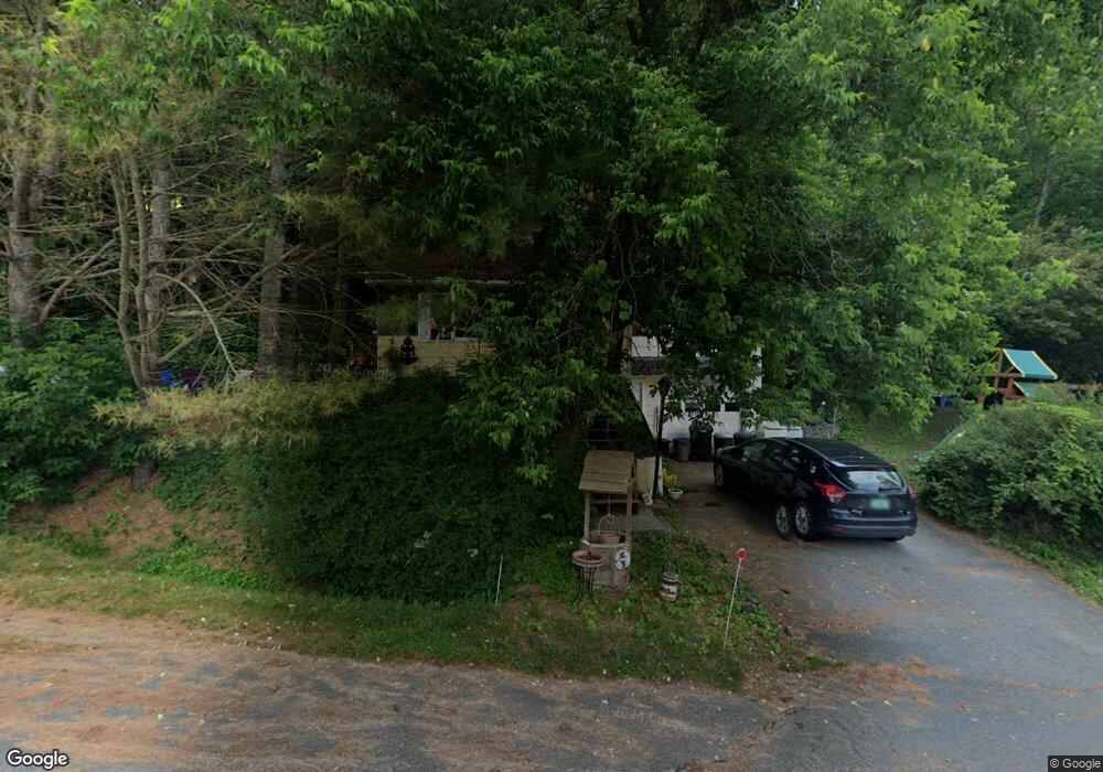 90 Adams Dr, Saint Johnsbury, VT 05819 - photo 1